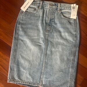 BNWT Denim Forum '90s Pencil Skirt